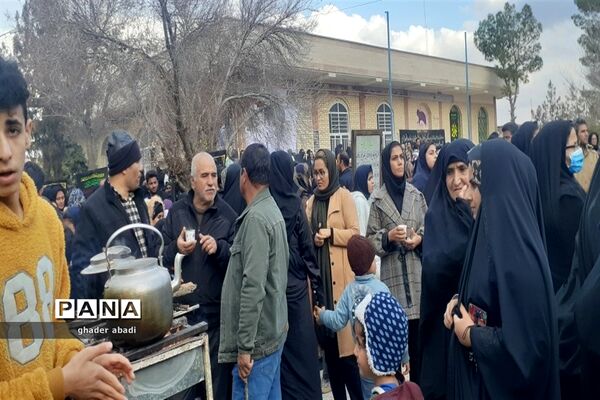 تشییع و تدفین شهید رحمان خسروانیان در قادرآباد