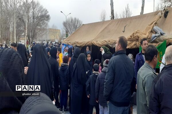 تشییع و تدفین شهید رحمان خسروانیان در قادرآباد