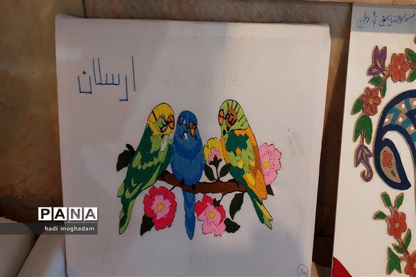 نمایشگاه دست‌سازه‌های کار و فناوری دبیرستان جلیل افشار نژاد