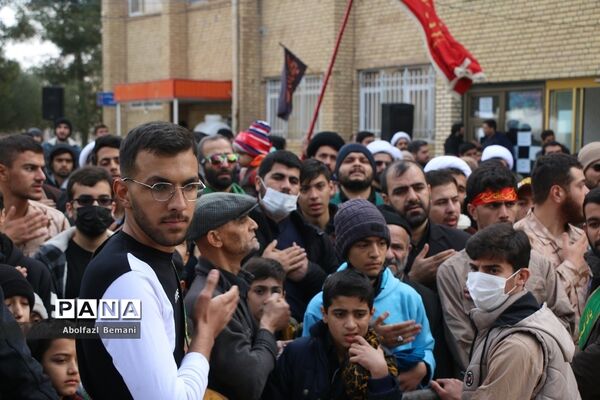 تشییع و خاکسپاری شهید گمنام 16 ساله در دانشگاه فرهنگیان قم