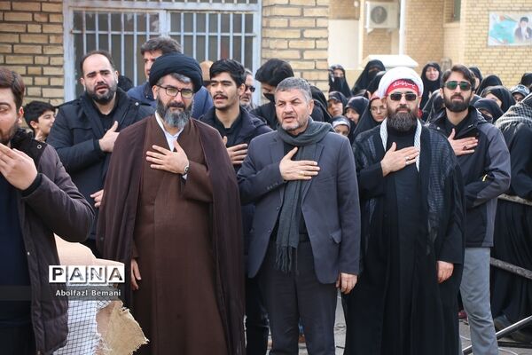تشییع و خاکسپاری شهید گمنام 16 ساله در دانشگاه فرهنگیان قم