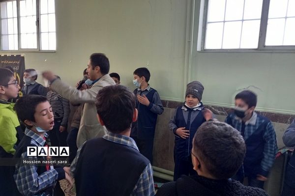 هیات‌ دانش‌آموزی دبستان ایمان رودهن در سوگ حضرت فاطمه(س)