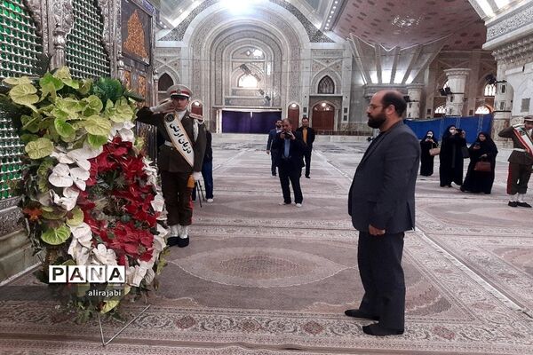 تجدیدمیثاق با اامام راحل در سالروز تاسیس نهضت سواد‌آموزی
