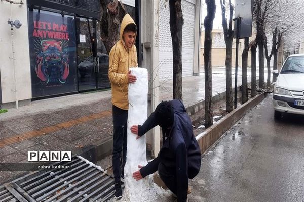 روز برفی در آباده