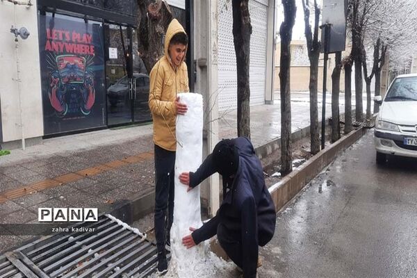 روز برفی در آباده