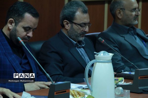 نشست شورای استانی معاونت پرورشی و فرهنگی