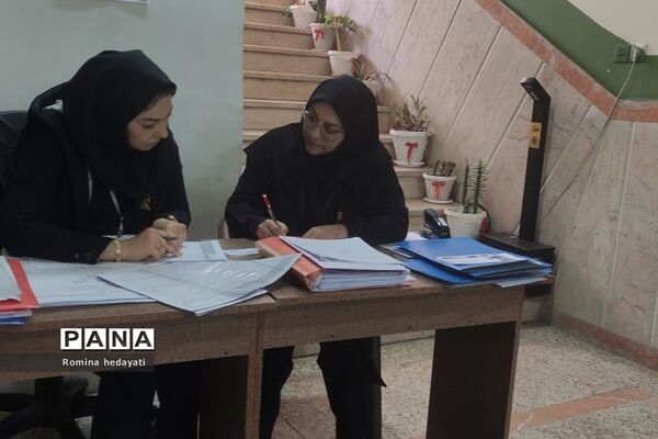 برگزاری منظم امتحانات دی‌ماه هنرستان مبتکران رودهن