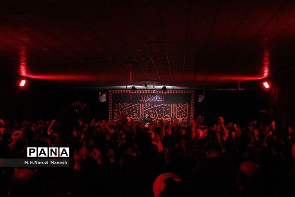 دسته عزاداری دانش‌آموزان دبیرستان دین و دانش قم