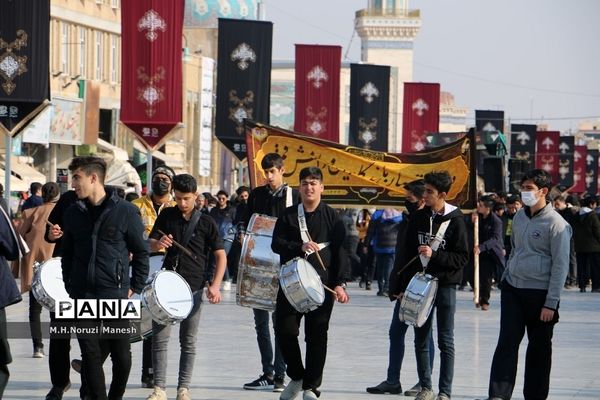 دسته عزاداری دانش‌آموزان دبیرستان دین و دانش قم