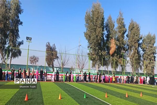 استفاده خانوادگی دانش‌آموزان از فضاهای ورزشی شهر جوادآباد