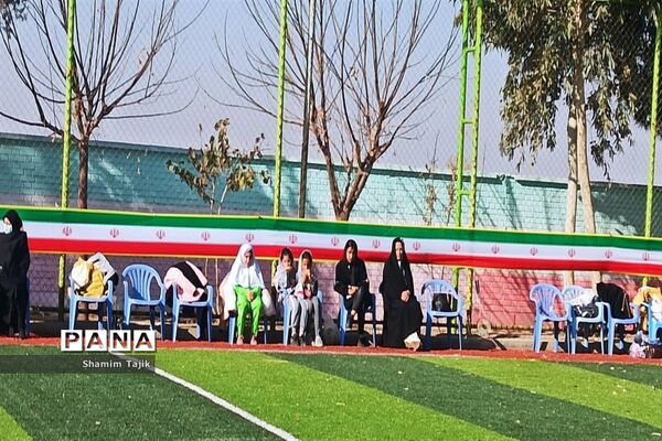 استفاده خانوادگی دانش‌آموزان از فضاهای ورزشی شهر جوادآباد
