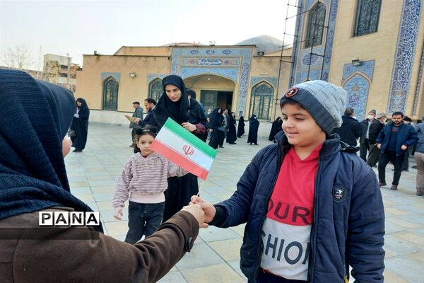 تجمع پرچمداران بصیرت در نمازجمعه ملارد