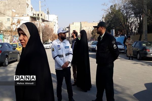 حضور پرشور و انقلابی مردم همیشه در صحنه  ۹دی در رباط کریم