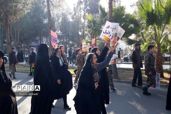 حضور پرشور و انقلابی مردم همیشه در صحنه  ۹دی در رباط کریم