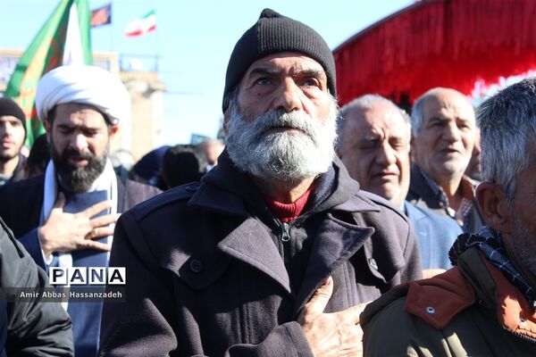 زمستان نایین با حضور کاروان اهالی بهشت، بهاری شد