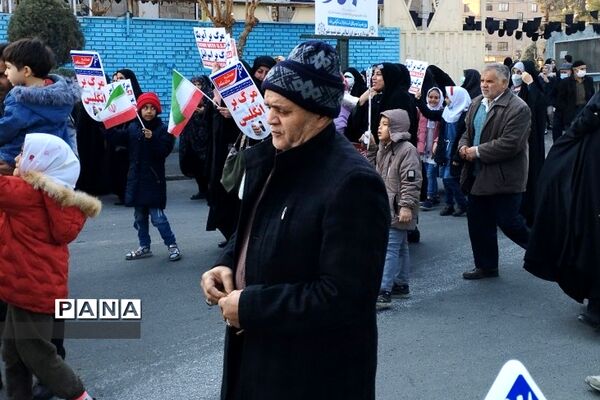 راهپیمایی یوم الله ۹دی روز وحدت در بهارستان 2