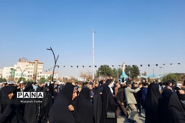 راهپیمایی حماسه نهم دی در شهرستان پاکدشت