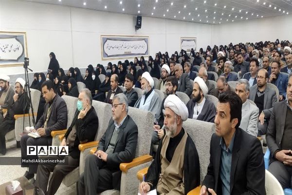 برگزاری کارگاه آموزشی جهاد تبیین در خلیل‌آباد