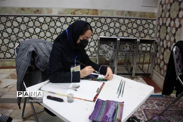 مسابقه نقاشی دانش‌آموزی در سالگرد شهادت حاج قاسم سلیمانی