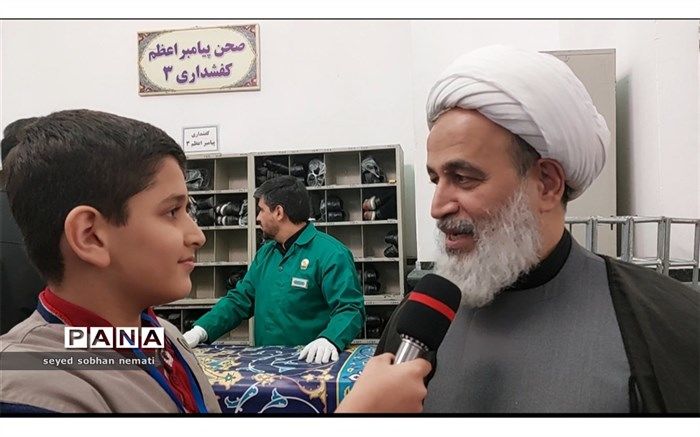 زیبایی  ۹ دی به خودجوش بودن و مردمی بودن آن است