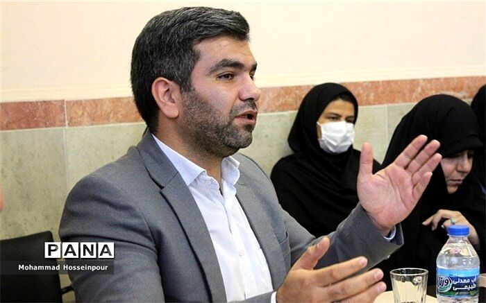 حماسه یوم‌الله نهم دی، ظرفیتی عظیم برای عبور از فتنه‌ها است