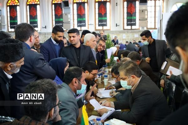 میز خدمت استاندار و مدیران دستگاه اجرایی استان مازندران