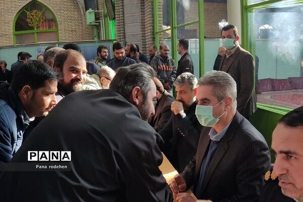 برپایی میزخدمت به صورت گسترده در بخش‌های شهرستان دماوند