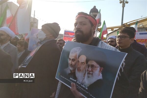 جلوه‌هایی از راهپیمایی یوم الله ۹ دی در قم