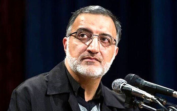سهم اندک تحریم‌ها بر کشور؛ مردم سراغ خرید دلار نروند