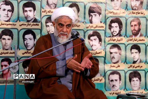 وداع با شهید گمنام دفاع مقدس در کاشان