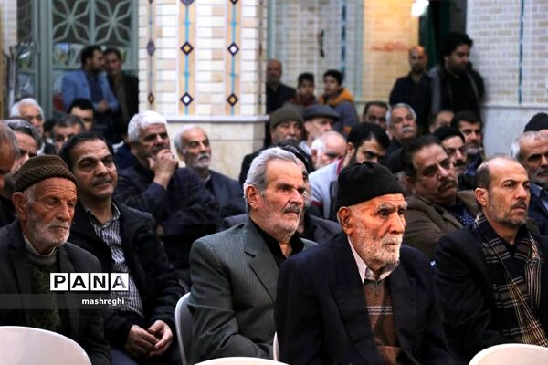 وداع با شهید گمنام دفاع مقدس در کاشان