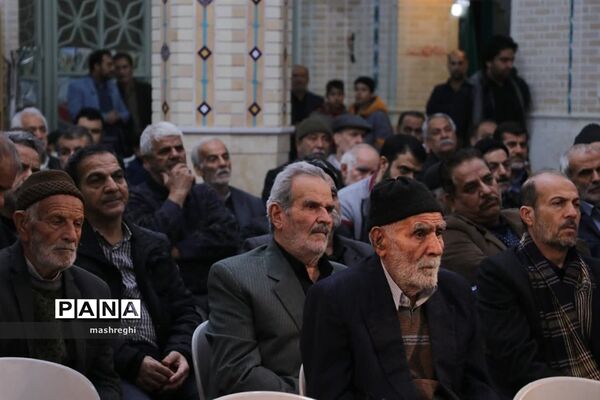 وداع با شهید گمنام دفاع مقدس در کاشان