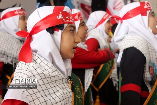 مراسم گرامیداشت دهه بصیرت در گلوگاه