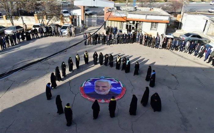 پیشتازان سازمان دانش آموزی کهگیلویه و بویراحمد به تمثال سردار دلها ادای احترام نمودند