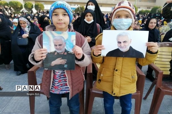 تشییع پیکر مقدس دو شهید دفاع مقدس در شهرک شهید نامجو پاکدشت