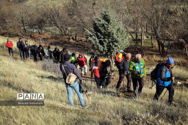 کوهپیمایی مربیان سازمان دانش‌آموزی آذربایجان غربی