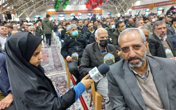 مکتب شهید سلیمانی  مکتب عشق به پروردگار و اطاعت از رهبری است/فیلم 