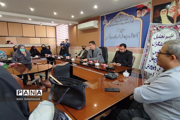 تجلیل از پژوهشگران برتر شهرستان رباط کریم