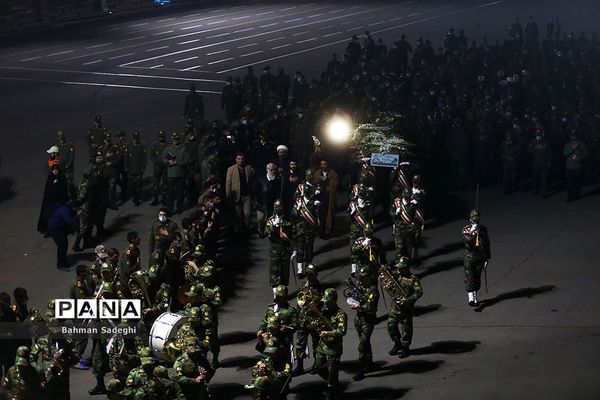 تشییع پیکر سه شهید گمنام در دانشگاه افسری امام علی(ع)