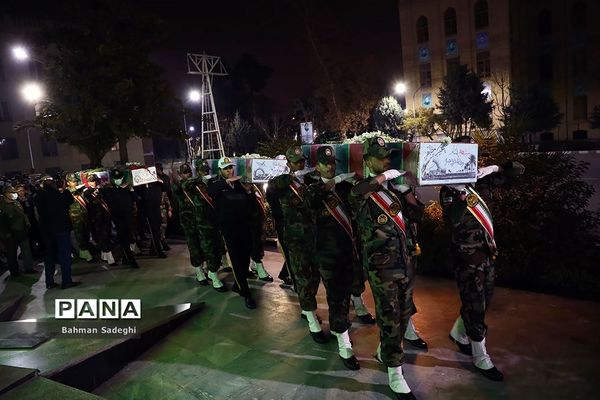 تشییع پیکر سه شهید گمنام در دانشگاه افسری امام علی(ع)