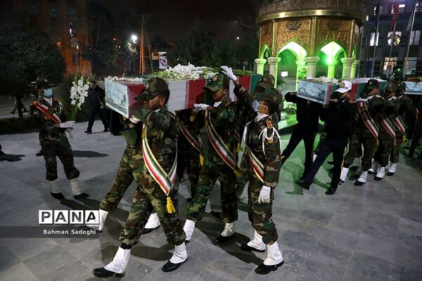 تشییع پیکر سه شهید گمنام در دانشگاه افسری امام علی(ع)