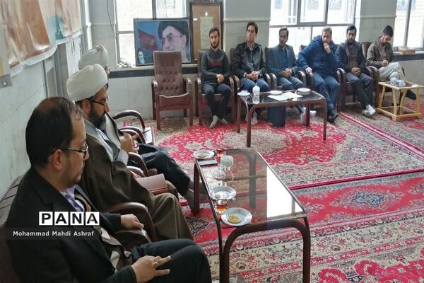 حضور دبیر ستاد جبهه فرهنگی اصفهان در نایین