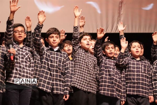 همایش «بصیرت و مقاومت» به‌مناسبت سالگرد حماسه ۹دی و سومین سالگرد شهادت سردار شهید سلیمانی