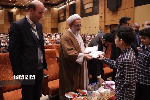 همایش «بصیرت و مقاومت» به‌مناسبت سالگرد حماسه ۹دی و سومین سالگرد شهادت سردار شهید سلیمانی