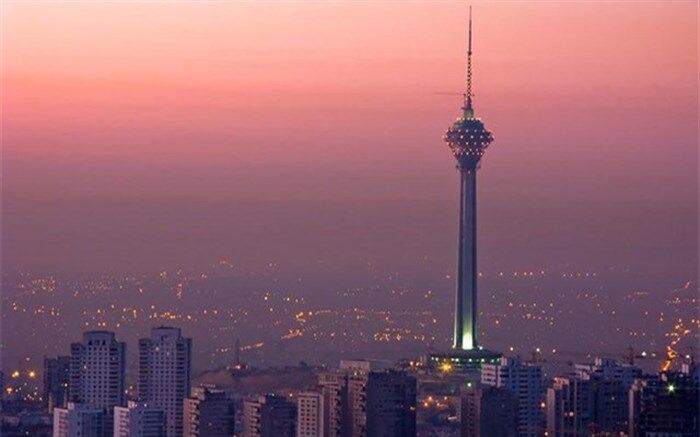 برج میلاد امشب به یاد شهید حاج قاسم سلیمانی خاموش می‌شود