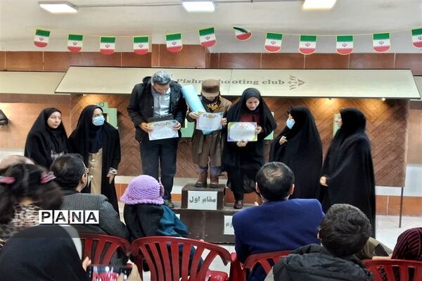 مسابقه تیراندازی با تفنگ بادی به‌مناسبت هفته بصیرت در شهرستان قدس