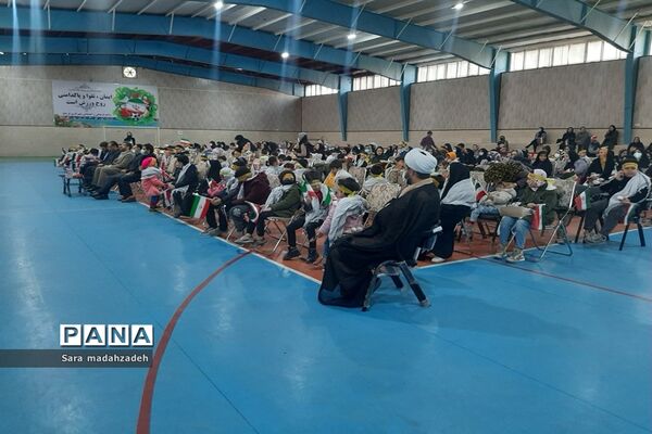 همایش سربازان کوچک سردار دلها در شهرستان قرچک