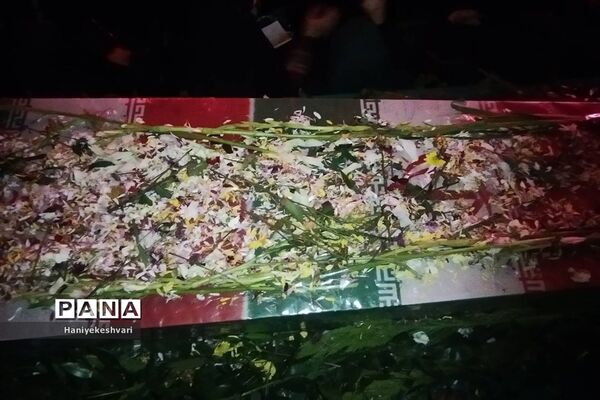 گرامیداشت شهدای گمنام تازه تفحص شده در ورامین