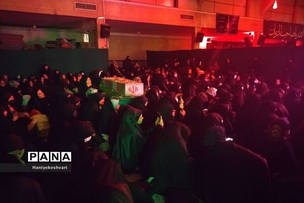 گرامیداشت شهدای گمنام تازه تفحص شده در ورامین