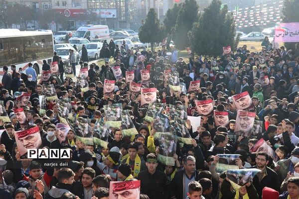 تشییع پیکر شهید گمنام ومراسم خاکسپاری در اردوگاه ثامن الحجج (ع)مشهد